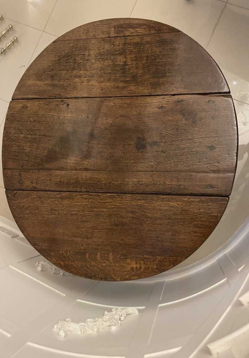 18th Century Antique Quality Oak Drop Leaf Dining Table - Image 8